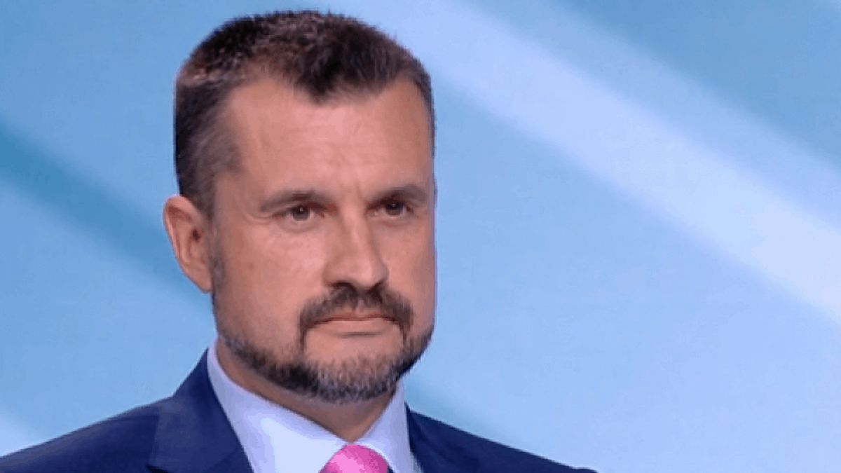 Калоян Методиев: Манолова е с много въпросителни, а в парламента ще влязат...