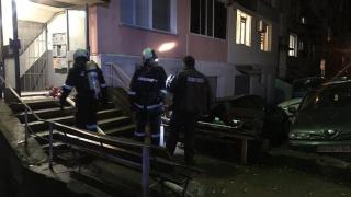 Огнен екшън в Казанлък, пожарникари щурмуваха... СНИМКИ