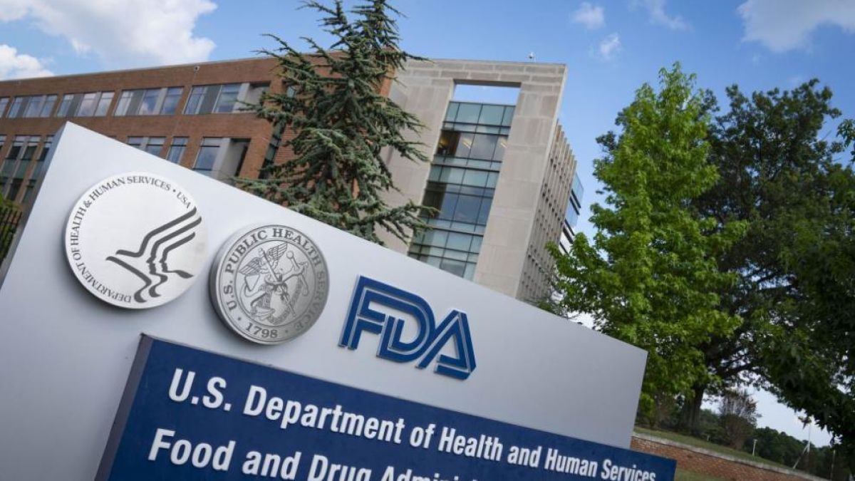 В САЩ започват мащабна ваксинация с Pfizer-BioNTecH от понеделник