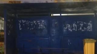 Ужасяващ инцидент на спирка в София ВИДЕО