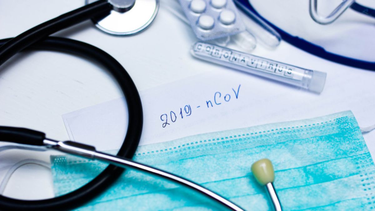Превеждат бонусите от 1000 лв. на личните лекари с COVID пациенти