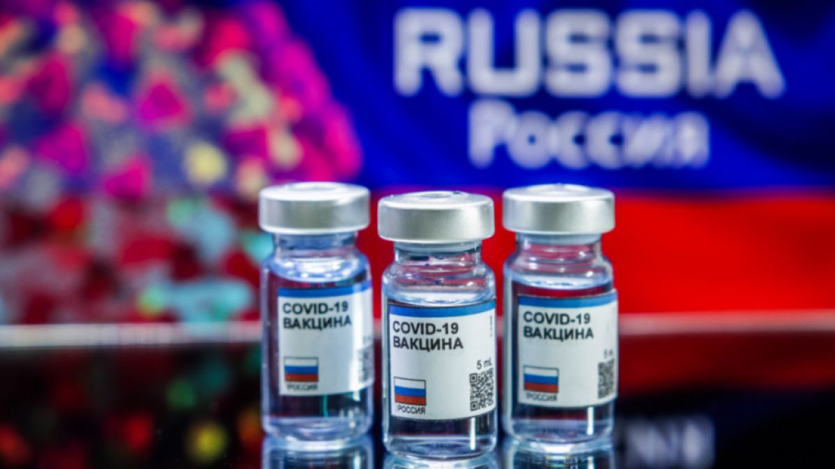 Всичко за руската ваксина – съставки, странични ефекти и за кого е противопоказна