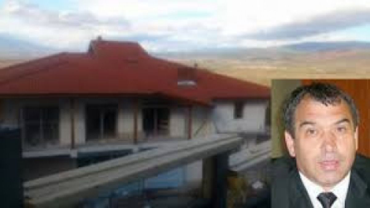 Пир по време на чума! Община Хаджидимово, купува специален автомобил, втора ръка, за 70 бона