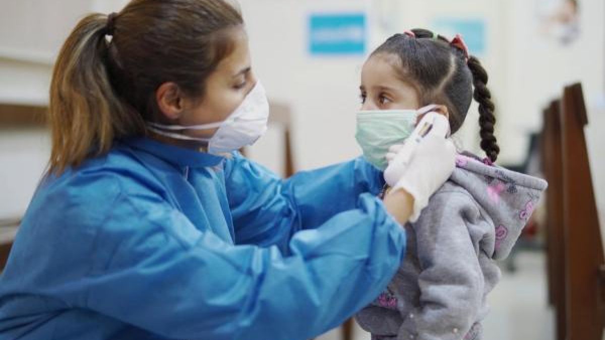 Сводка: Запазва се положителната тенденция в битката с COVID-19  у нас, но не е достатъчно
