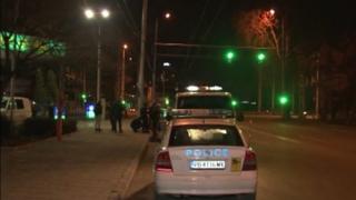 Екшън в "Столипиново": Шофьор помете 6-годишно и се скри от линч в...