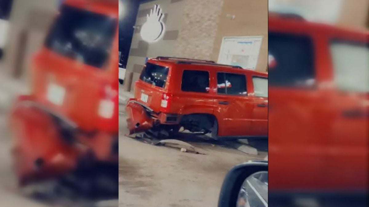 Жесток провал: Най-грешният начин за теглене на голям джип ВИДЕО