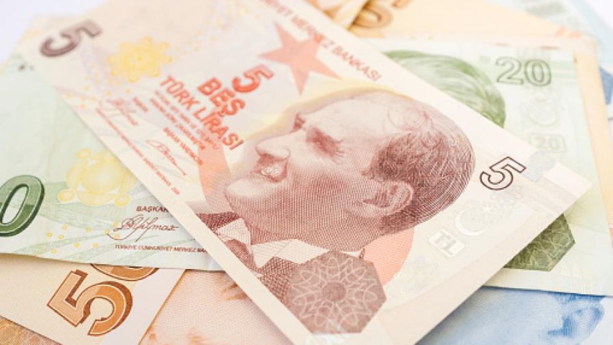 Турция вдига минималната работна заплата с 21,56%