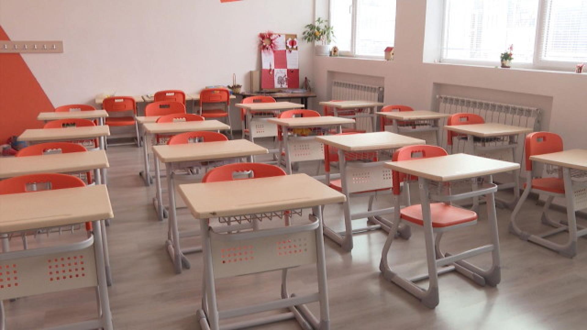 Учители срещу връщането на децата в клас 