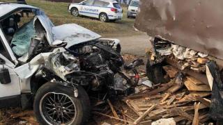 Смъртоносна трагедия в първите часове на новата година в Бургаско СНИМКИ 