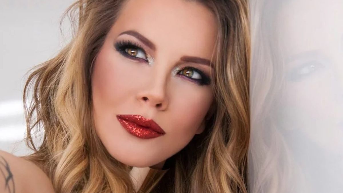 Неузнаваема! Емилия шашна с новата си визия СНИМКИ