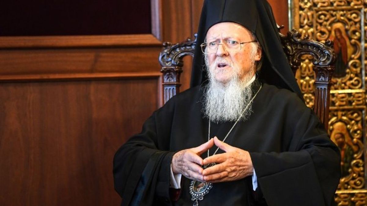 Вселенският патриарх призна, ще се ваксинира ли срещу К-19
