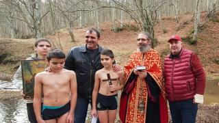 Голяма изненада при скачането за кръста в Странджа