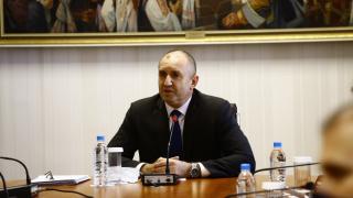 ГЕРБ отговори на Радев: За пореден път стана рекламно лице на МаяМата, Триото, Дабълите, РепубликанецЪТ и Летовниците