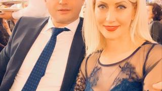 Ето коя е любовницата на кмета на Стрелча, с която посрами Мисис Баба Дони Чачова СНИМКИ