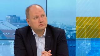 Д-р Шиваров посочи кога ваксината срещу К-19 предизвиква имунопатологично заболяване