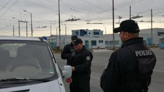 Джигит лети с над 200 км/ч по Подбалканския път 