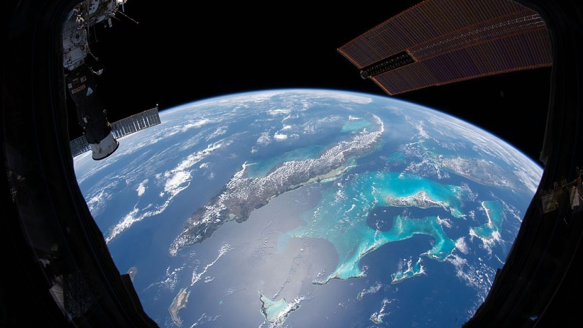 НАСА разкри най-поразителните СНИМКИ на Земята от 2020 г.