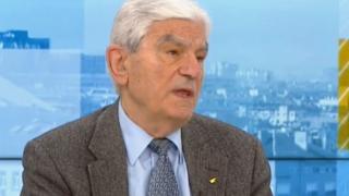 Акад. Петрунов с важни разяснения за поставянето на ваксините срещу К-19 