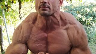 Първи СНИМКИ на Радостин, упоил, пребил и изнасилил две момичета в Казанлъшко