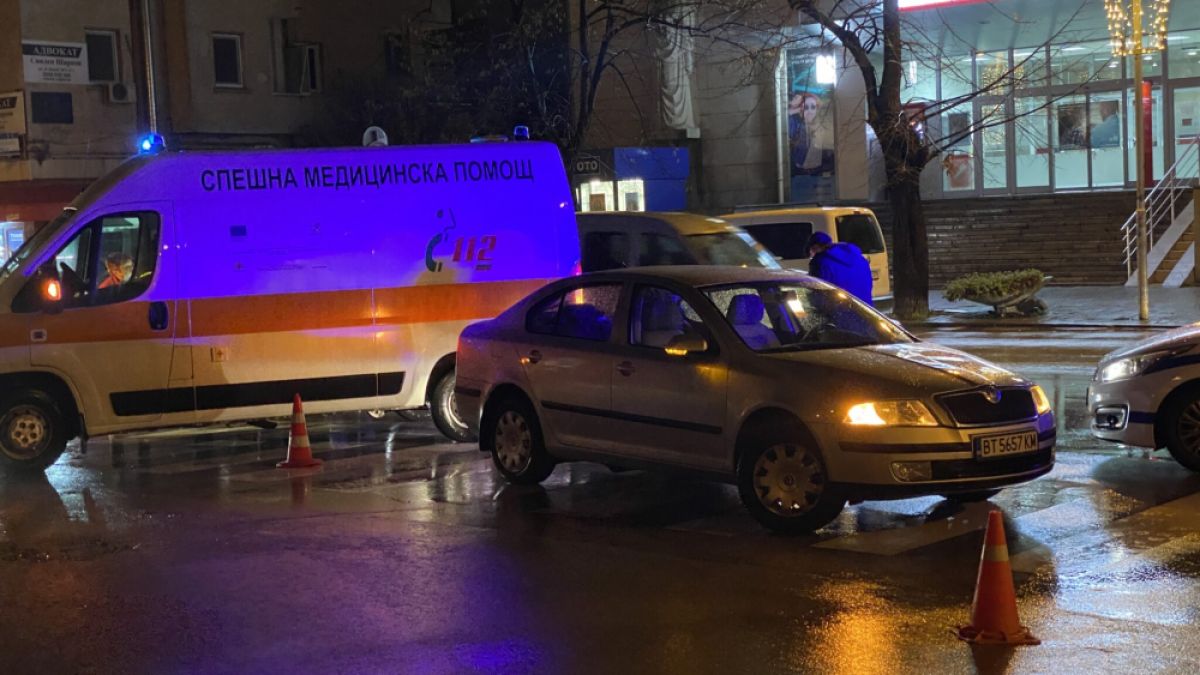 Извънредна ситуация на пъпа на Търново, линейка лети към мястото ВИДЕО 