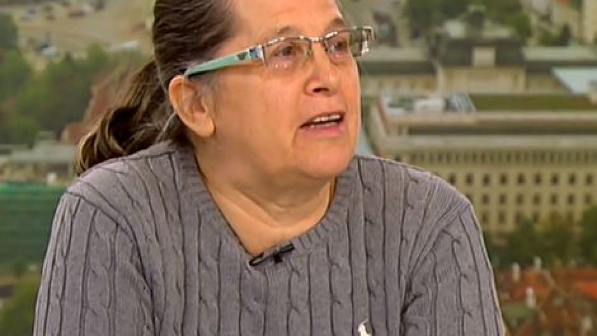 Д-р Николова обясни защо ще трябва у нас да се използват и други К-19 ваксини