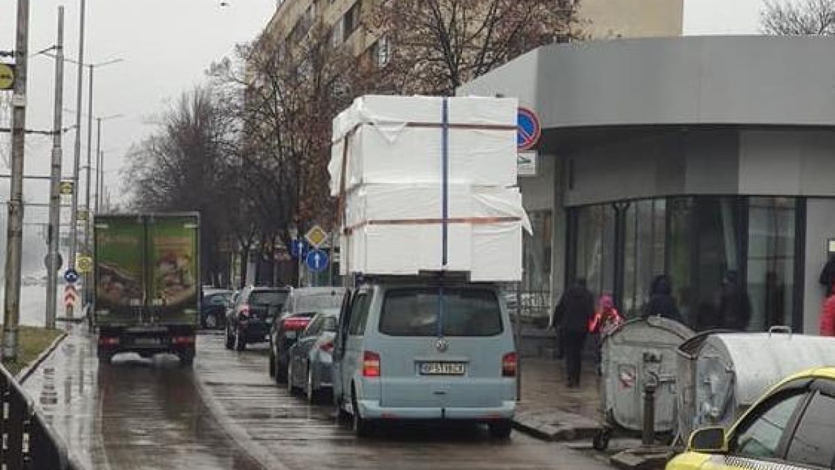 От София до Индия: Цялата мрежа се диви на този шофьор СНИМКА
