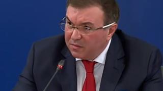 Здравният министър: Още в петък ще издам заповед за падането на две мерки ВИДЕО