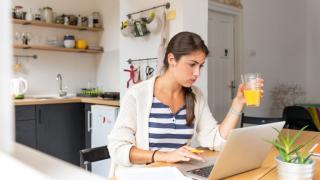 Ужас: Едва 30% от работещите в София са ...
