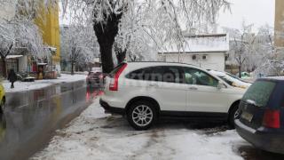 Шофьор на пловдивски джип вбеси врачани с постъпката си СНИМКА 