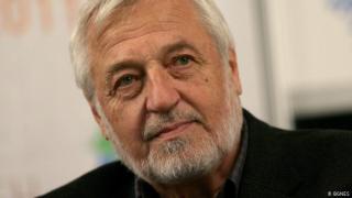 Д-р Любомир Канов: Преводачката на г-н Тодор Живков как кресливо заглушава събеседника си!