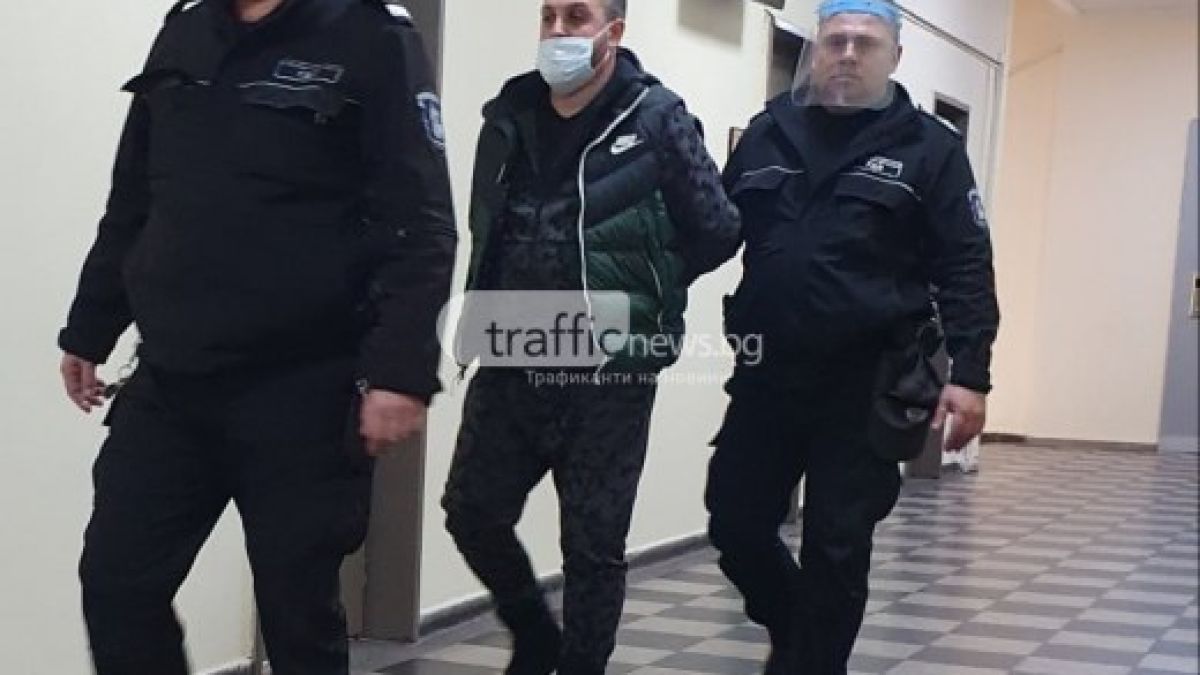 Пловдивският Ястребовски, ужилил любовницата си с над 250 бона, получи тежък удар 