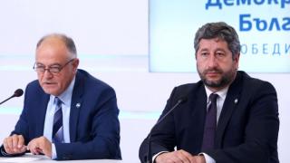 Полк. Николай Марков: Нашите демократични пилци са все с червени крака и гуши