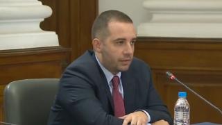 Шефът на Агенцията по лекарствата с много важни данни!