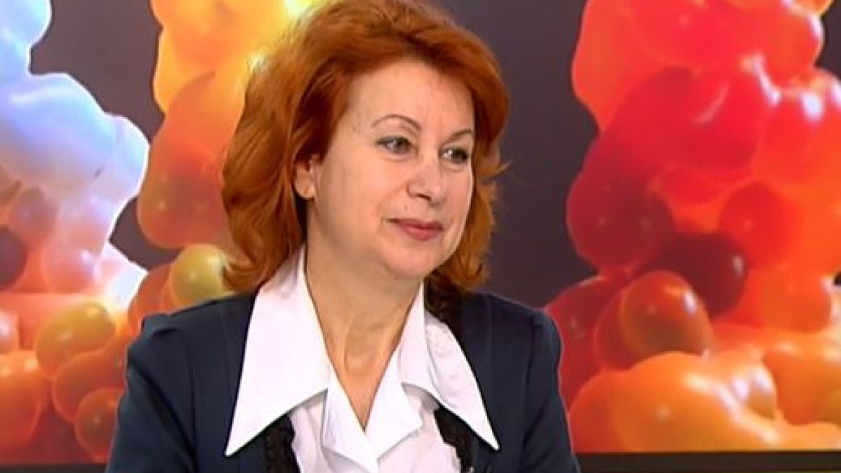 Проф. Христова категорично: Мерките трябва да се затегнат още сега по следния начин! 