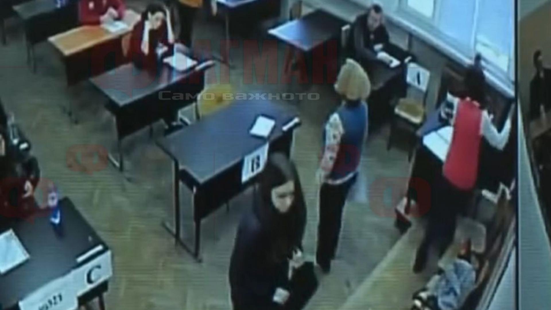 Учениците с молба до образователния министър, искат да...