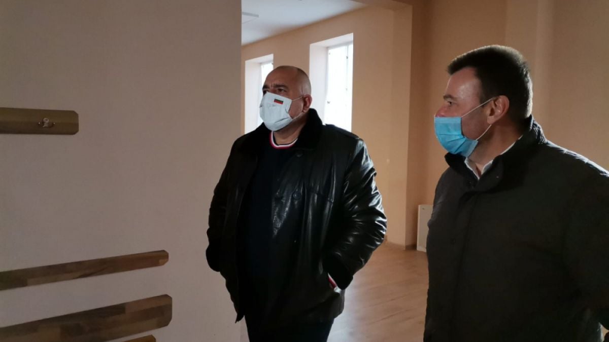 Премиерът хвърли на Радев горещия картоф за Навални и му отправи важен въпрос ВИДЕО