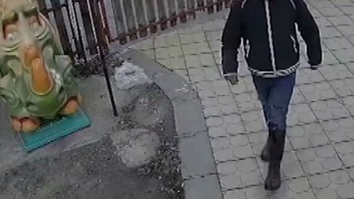 Нагъл обир посред бял ден в столично заведение ВИДЕО