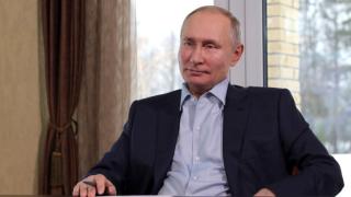 Путин за двореца, приписван му от Навални: Скучно, девойки!