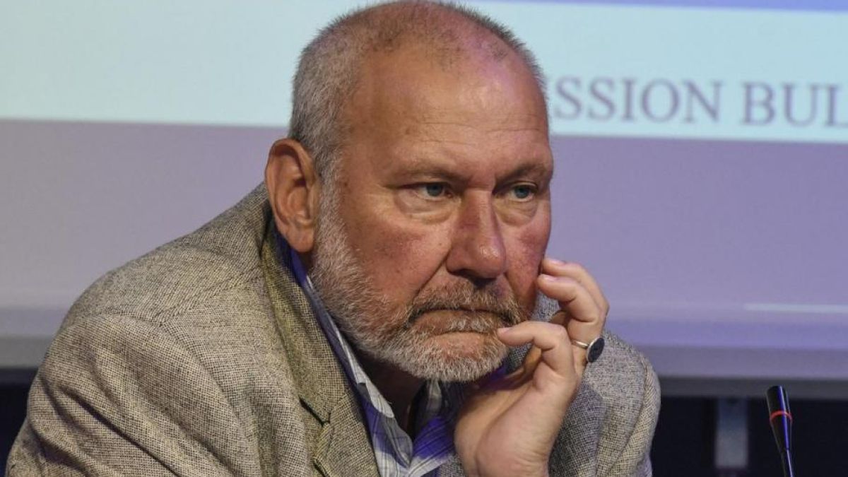 Проф. Овчаров попари Скопие с истината за македонския език