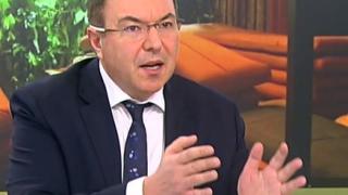 Проф. Ангелов изненада всички с отговора си на критиките на Ицо Хазарта 