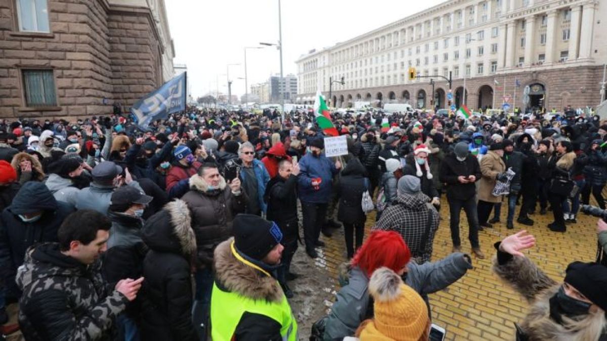 БАЗ и СЗБ: Показахме, че браншът ни е обединен и отстояваме заедно правото си на труд