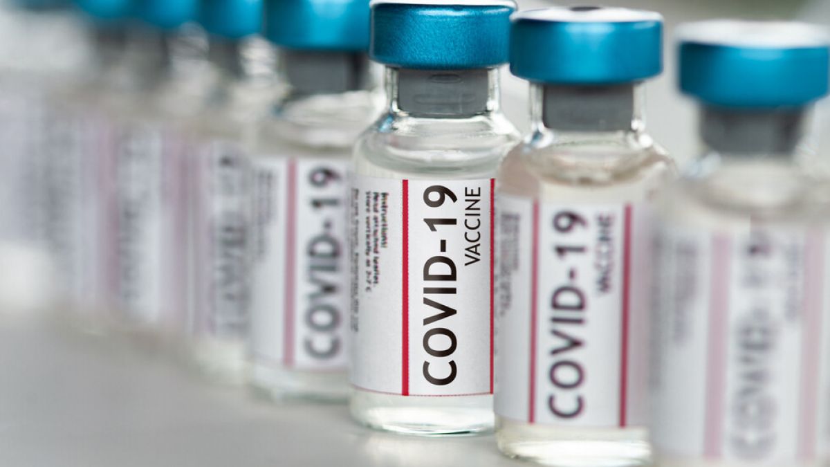 Позитивната тенденция в битката с COVID-19 у нас се запазва