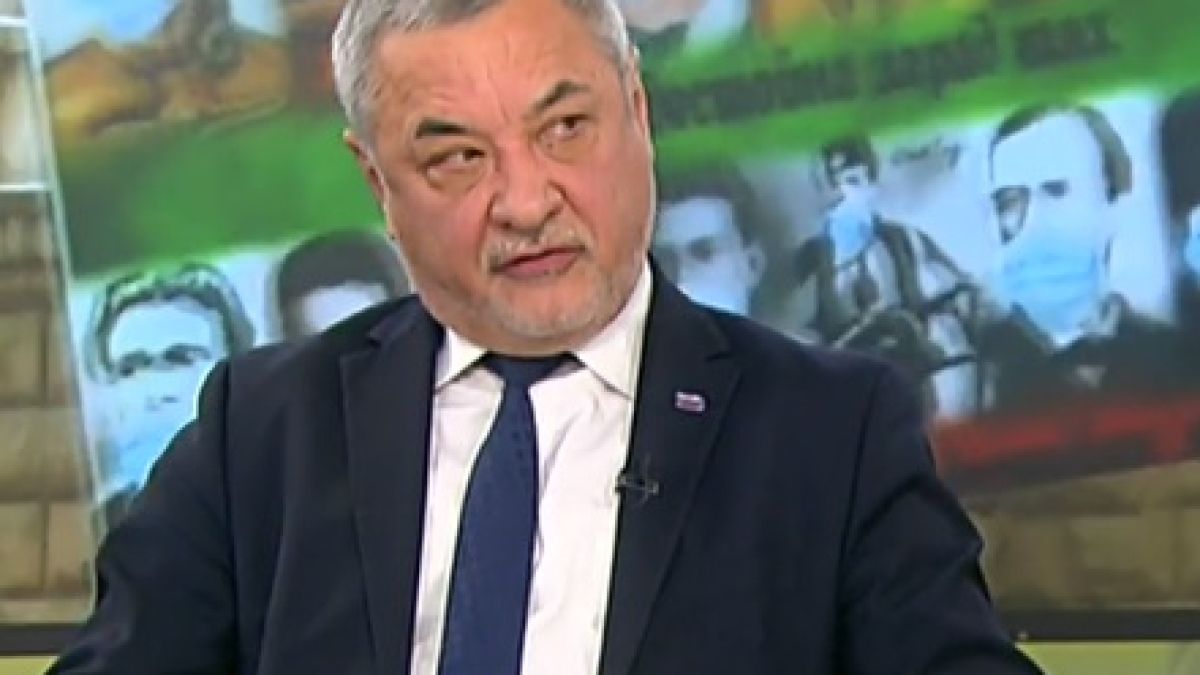 Валери Симеонов с гневен коментар за средния пръст, намеси Божков и олигарсите    