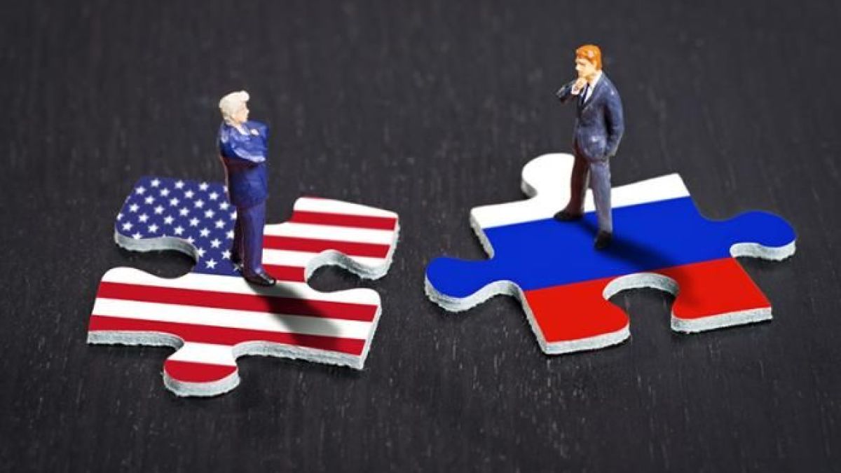 Американски министър на Рейгън с безценни съвети към Кремъл и Путин