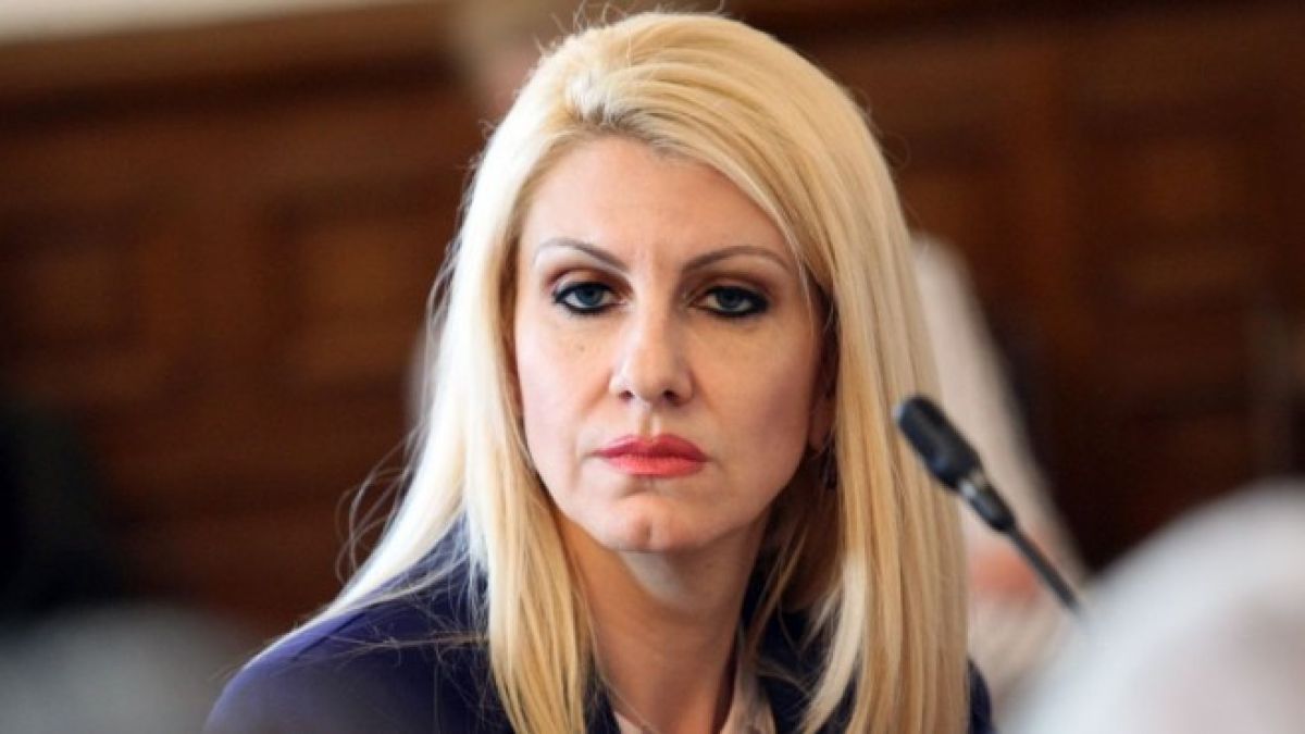 Министър Ахладова с важни думи за промяната при съдебните процедури