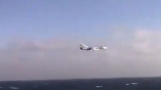 Напрежение в Черно море: Руски бомбардировач Су-24 прелетя на метри от US разрушителя "Доналд Кук" ВИДЕО