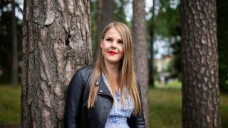 Сексскандал разтърси Брюксел! Млада евродепутатка разкри че... СНИМКИ