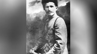 Василий Иванович Чапаев - Личност, която живее и до днес между истина, легенди и анекдоти