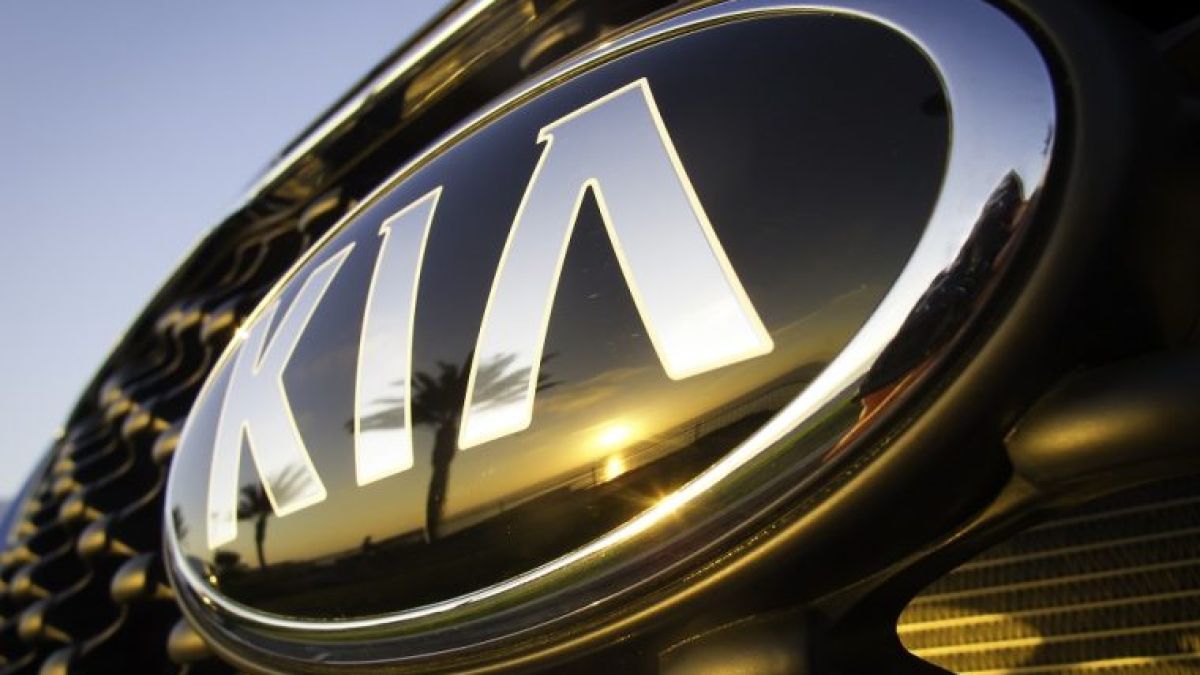 Шпионска СНИМКА на интериора на най-новата Kia Sportage