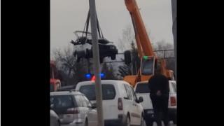 Извадиха труп от Искър под моста на "Ботевградско шосе", има и арестуван ВИДЕО 